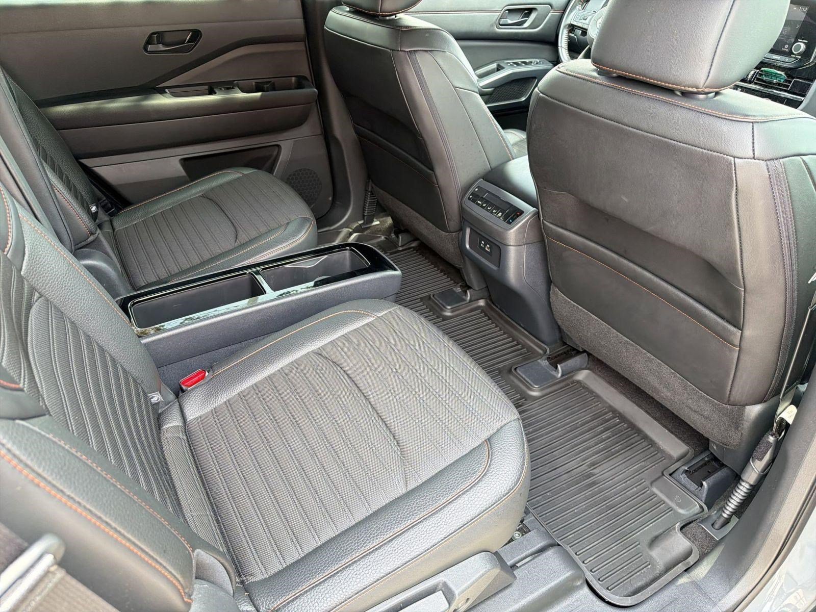 Used 2024 Nissan Pathfinder Rock Creek AWD/4WD image 26