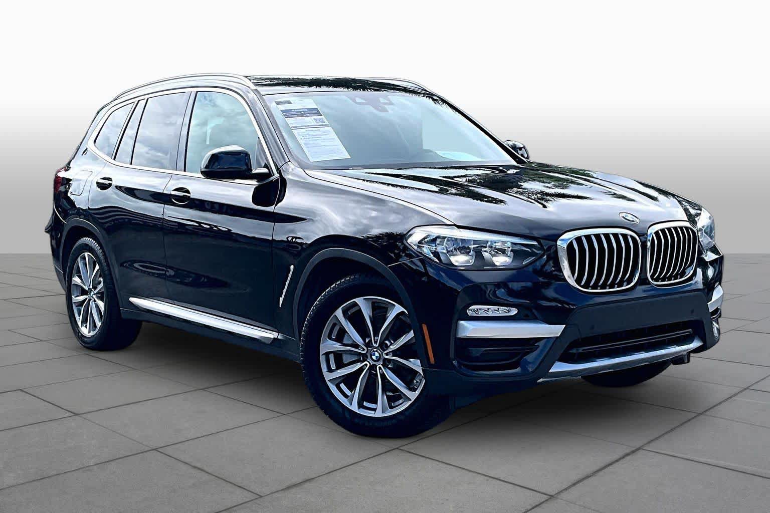 Used 2019 BMW X3 xDrive30i w/ Driving Assistance Package AWD/4WD image 3