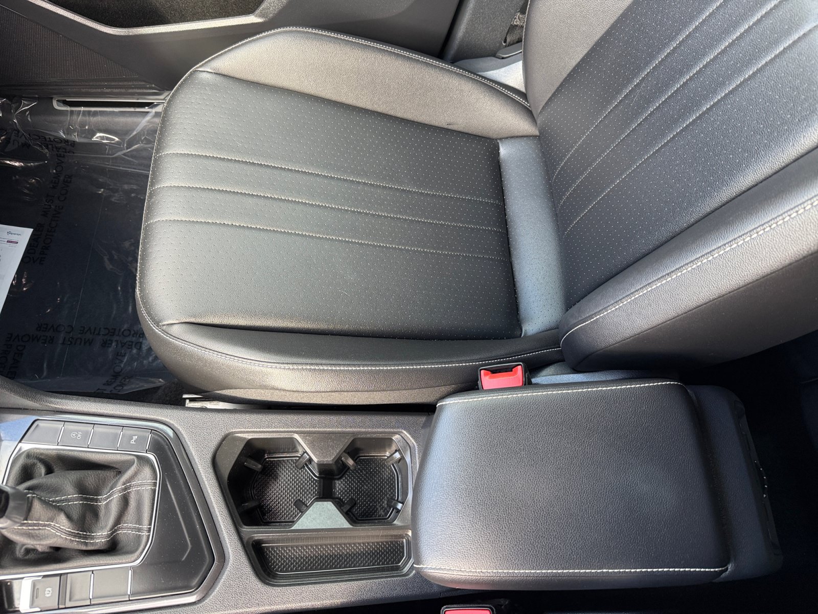 Certified 2022 Volkswagen Tiguan SE R-Line FWD image 14