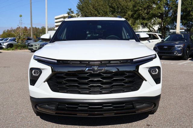 Used 2024 Chevrolet TrailBlazer ACTIV w/ Driver Confidence Package image 3