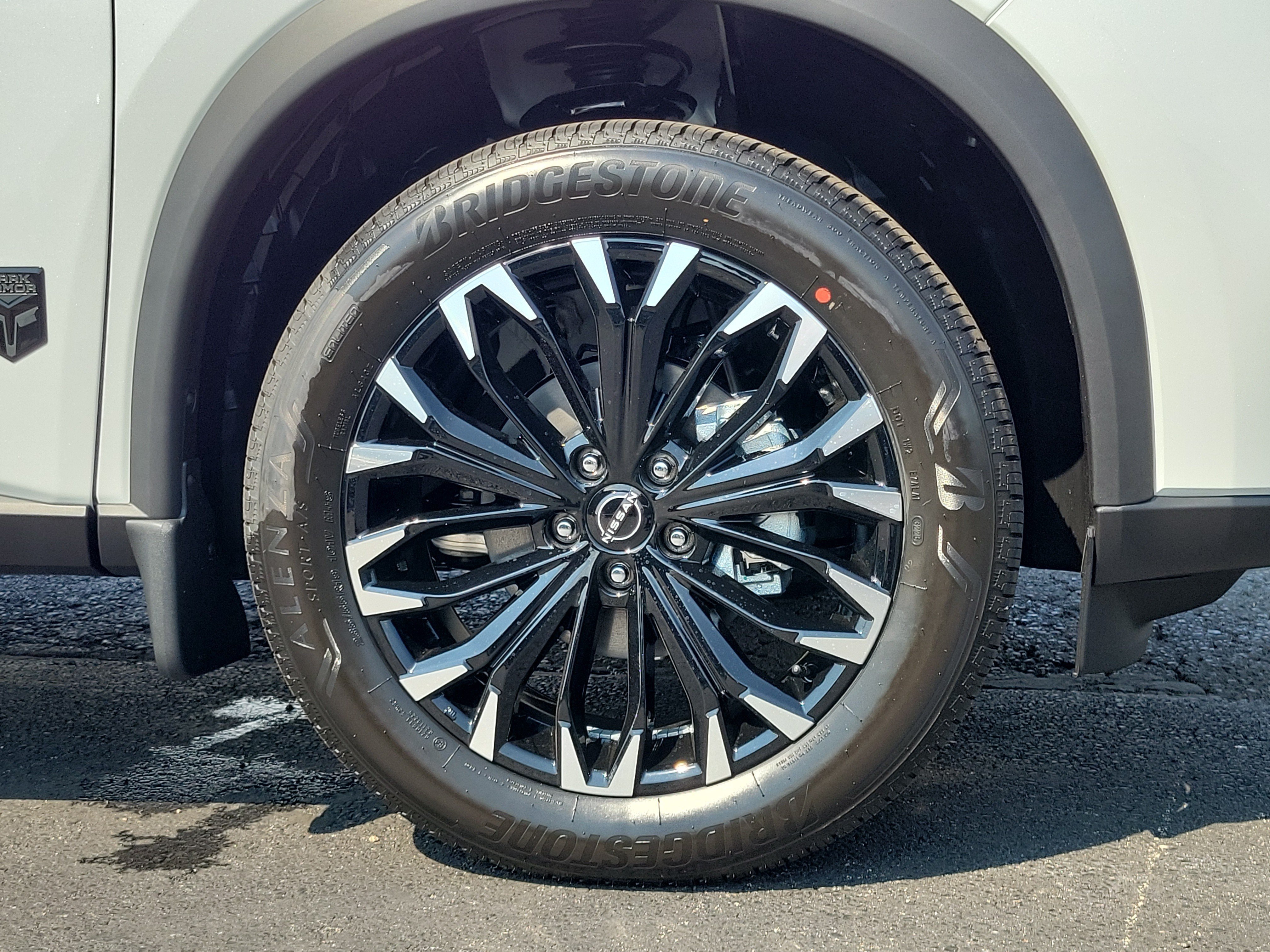 New 2026 Nissan Rogue Dark Armor AWD/4WD image 5
