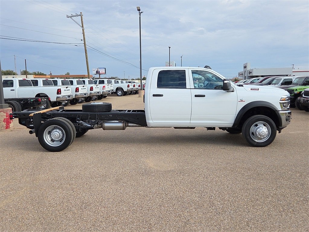 New 2026 RAM 5500 Tradesman w/ Chrome Appearance Group image 8