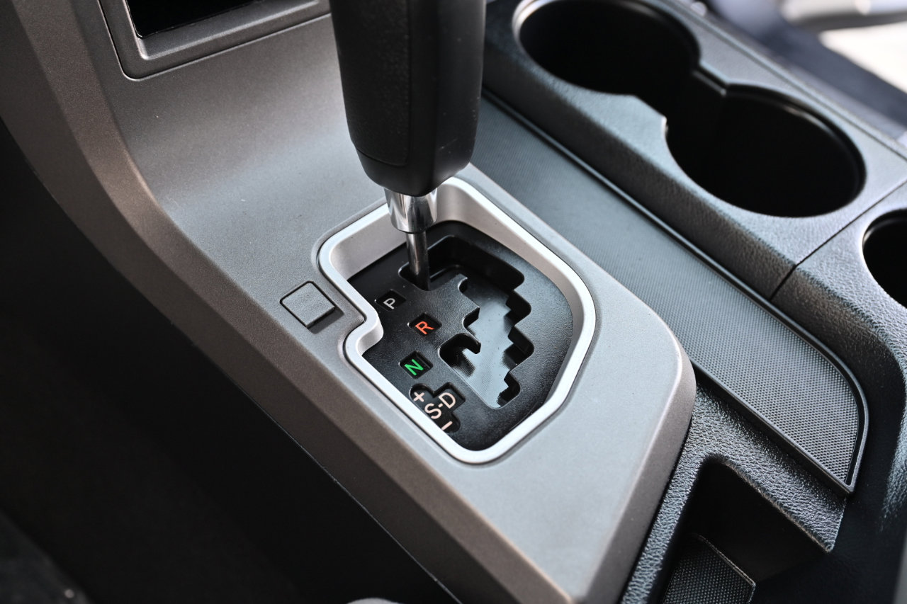 Used 2012 Toyota Tundra 2WD Double Cab image 24