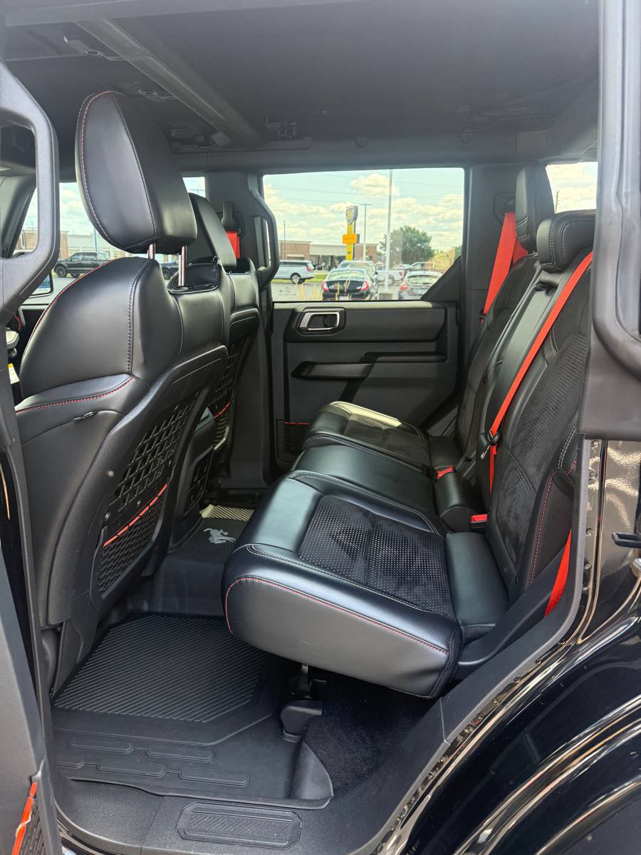 Used 2023 Ford Bronco Raptor AWD/4WD image 11