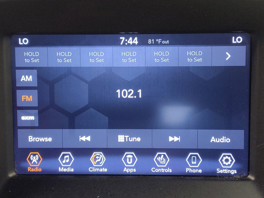 Used 2021 Jeep Compass Latitude w/ Convenience Group FWD image 25