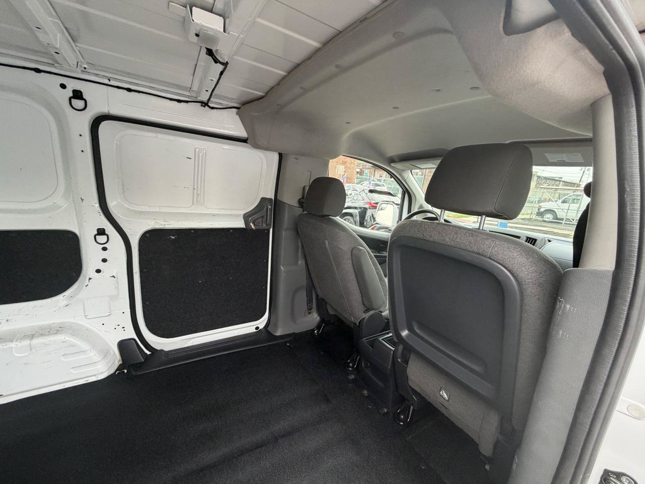 Used 2020 Nissan NV200 SV w/ Sliding Glass Door Package FWD image 16
