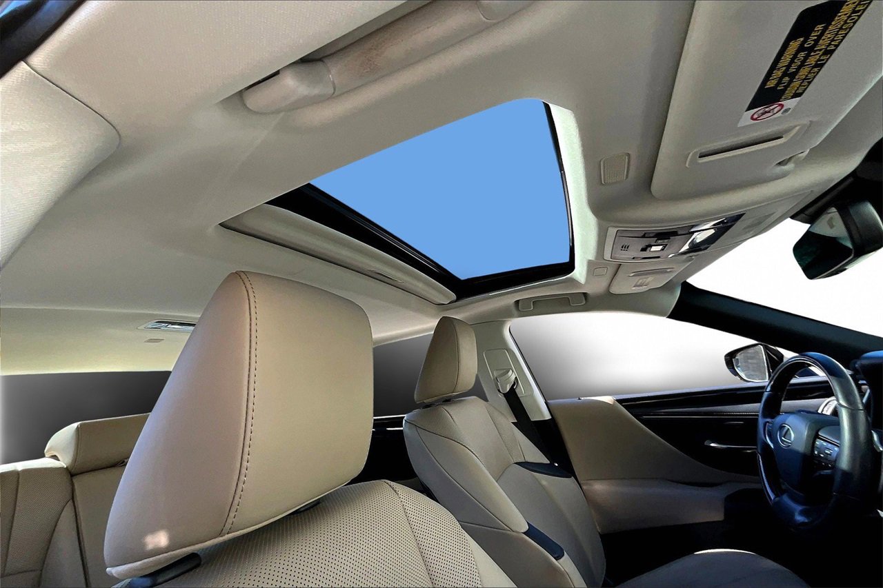 Used 2021 Lexus ES 350 w/ Premium Package image 14