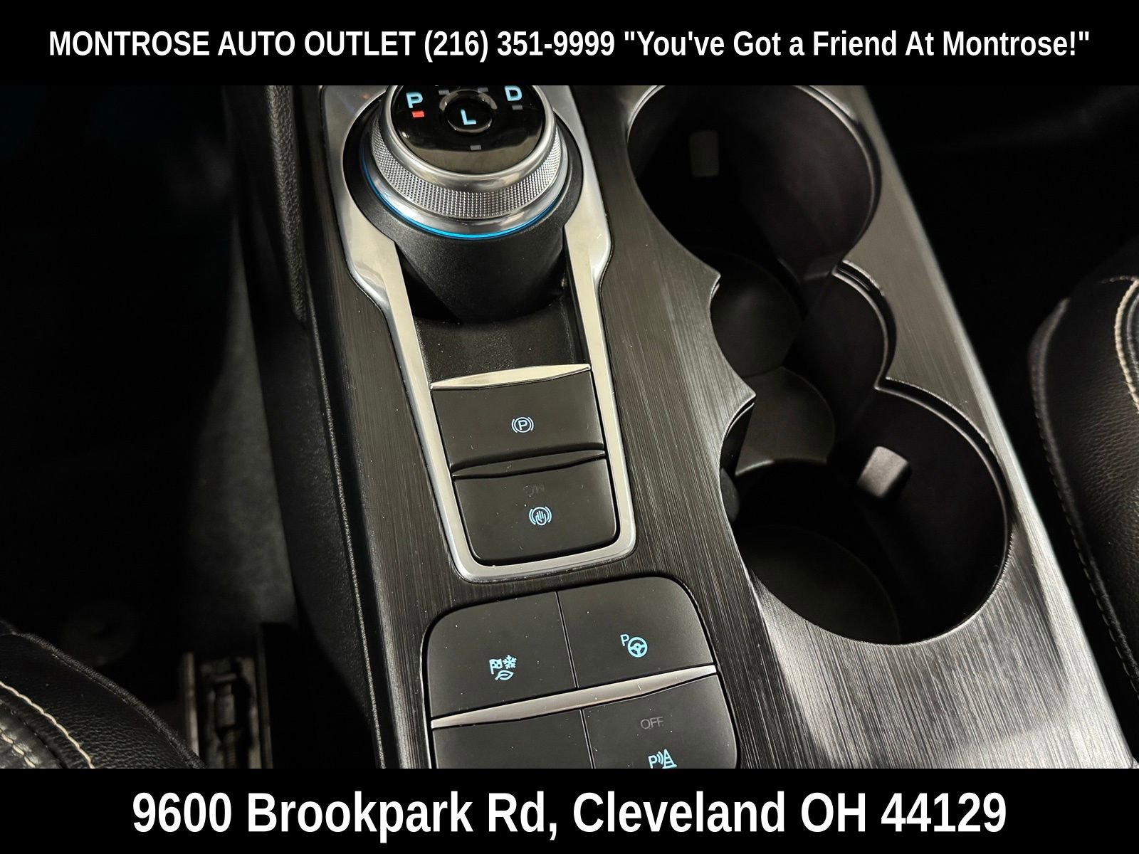 Used 2022 Ford Escape Titanium w/ Titanium Premium Package image 22