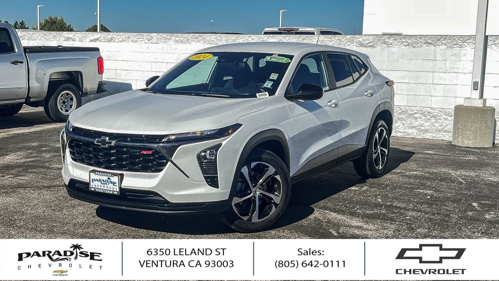 Used 2024 Chevrolet Trax RS w/ Driver Confidence Package image 1