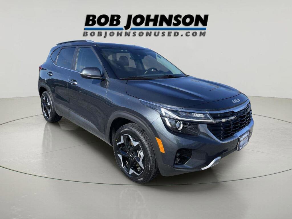 Used 2024 Kia Seltos EX