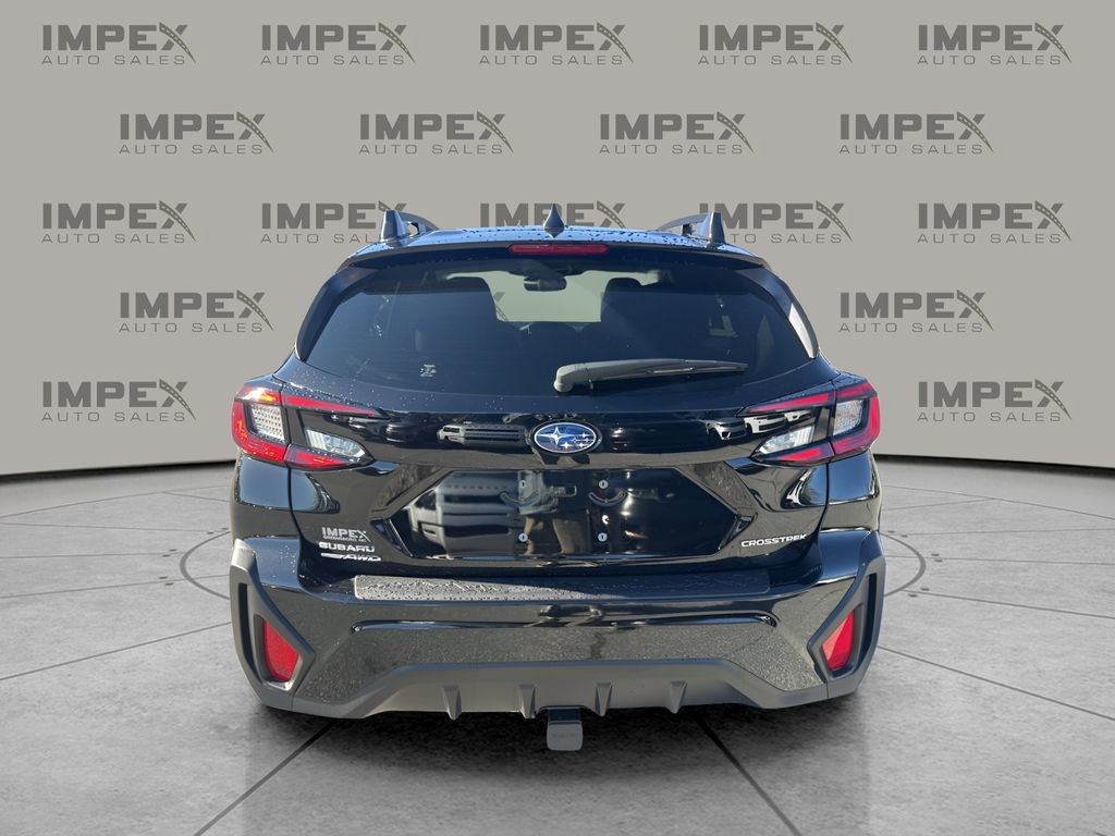 Used 2024 Subaru Crosstrek 2.0i Premium image 4