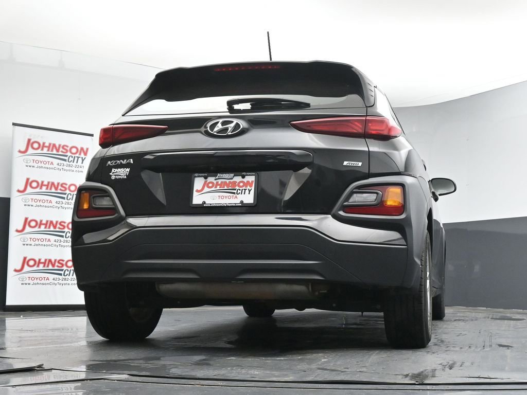 Used 2020 Hyundai Kona SE AWD/4WD image 37
