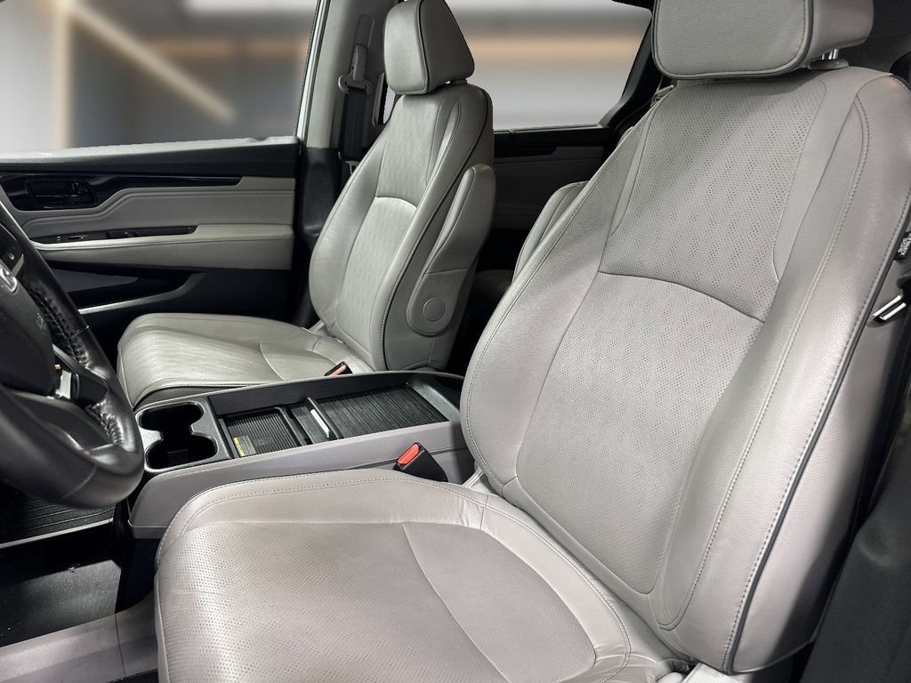 Used 2022 Honda Odyssey Elite image 14