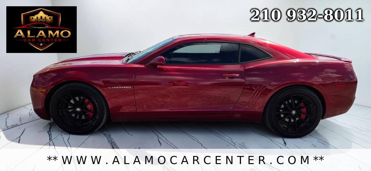 Used 2013 Chevrolet Camaro LT w/ RS Package RWD image 2