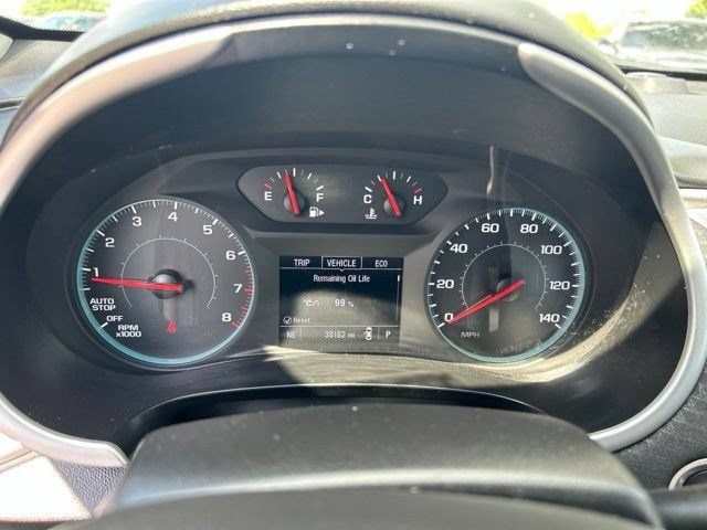 Used 2025 Chevrolet Malibu LT FWD image 15