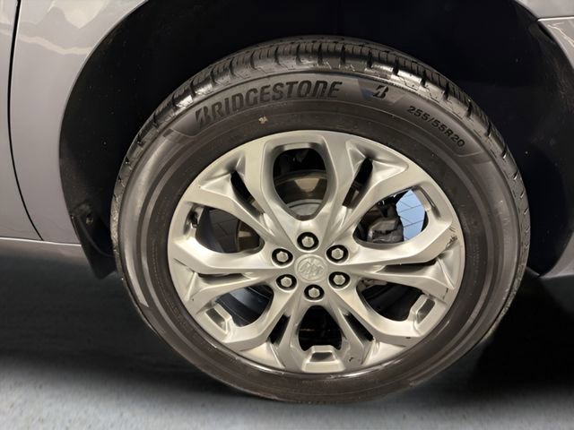 Used 2020 Buick Enclave Avenir w/ Avenir Technology Package image 40