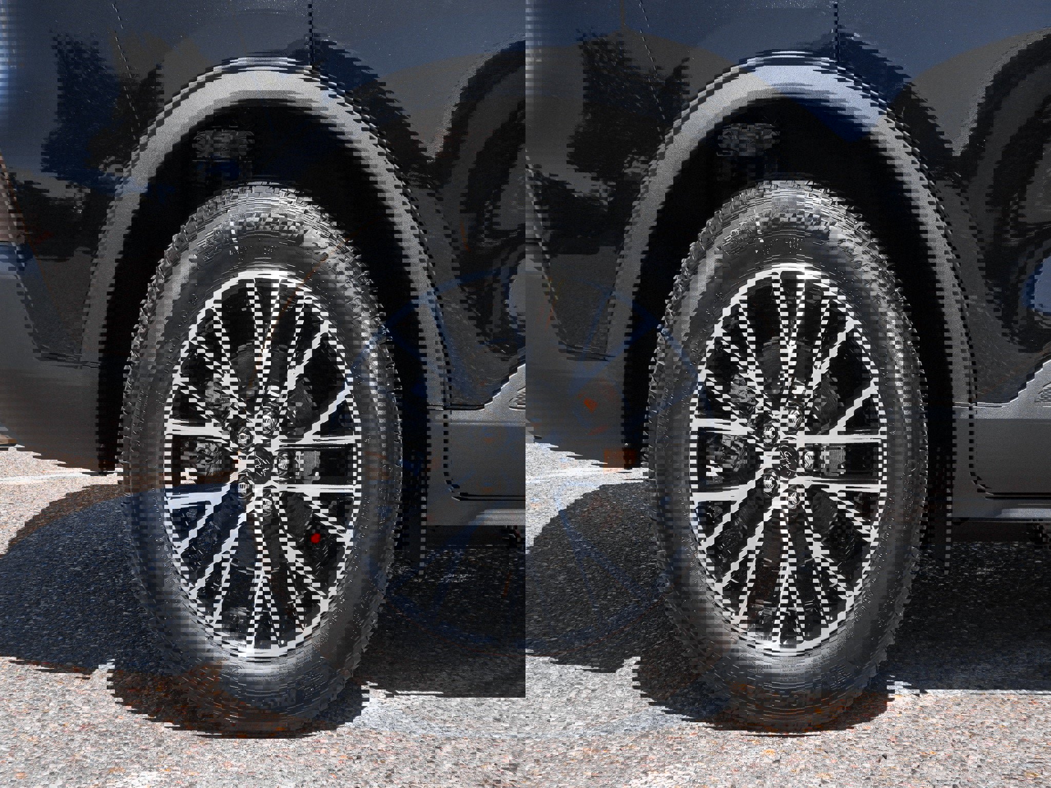 New 2025 Ford Escape SE w/ PHEV Premium Package image 12