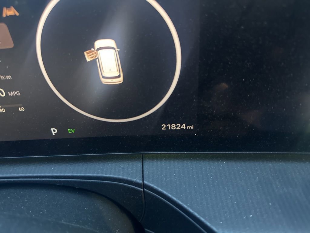 Used 2024 Hyundai Santa Fe Calligraphy image 15