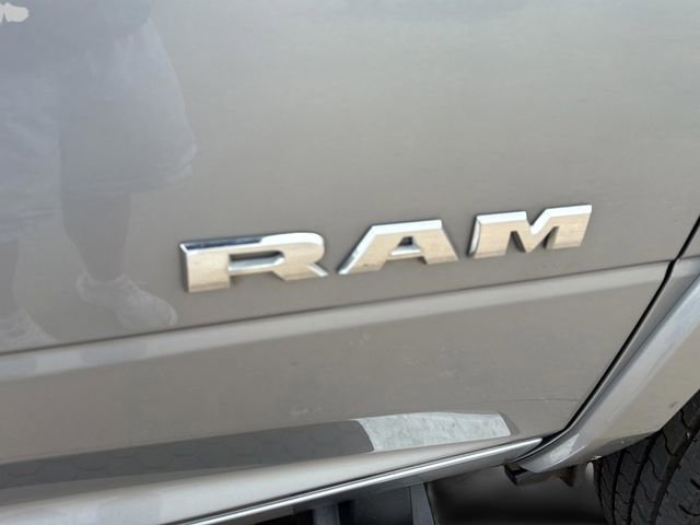 Used 2020 RAM 3500 Laramie image 10