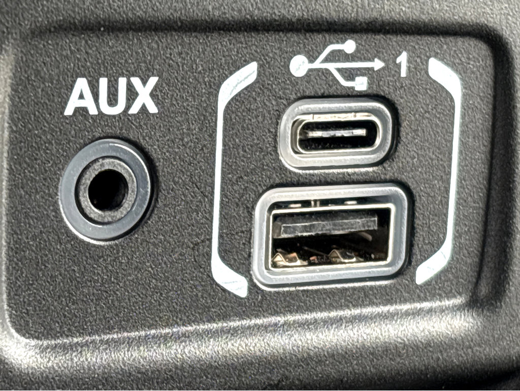 Used 2024 Jeep Wrangler Unlimited Rubicon image 28