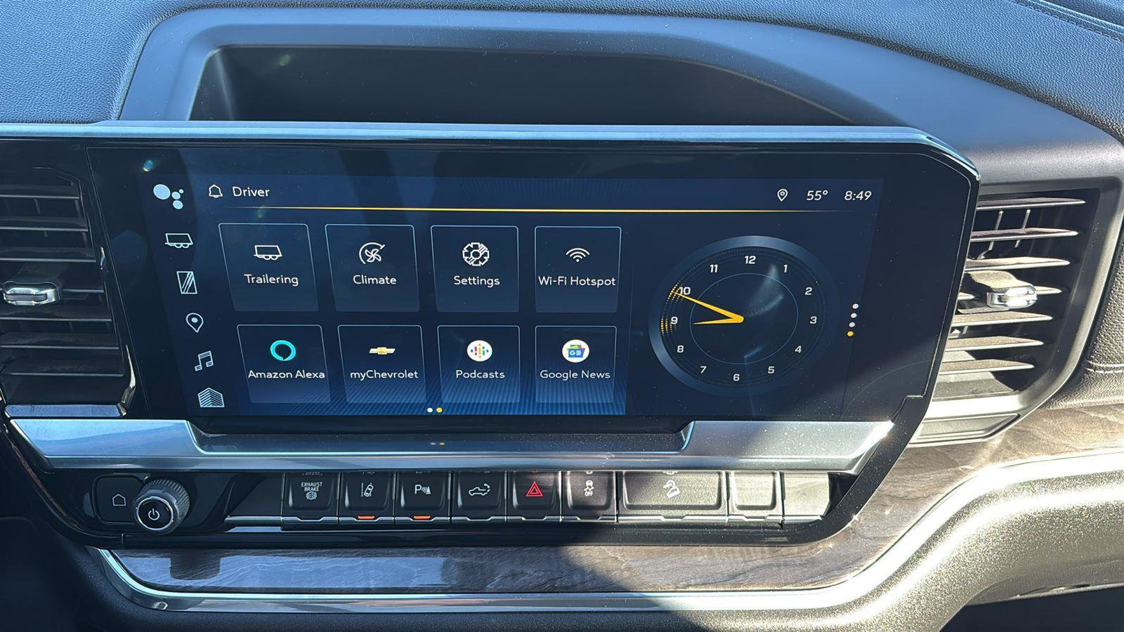 Certified 2024 Chevrolet Silverado 2500 LTZ w/ LTZ Convenience Package image 28