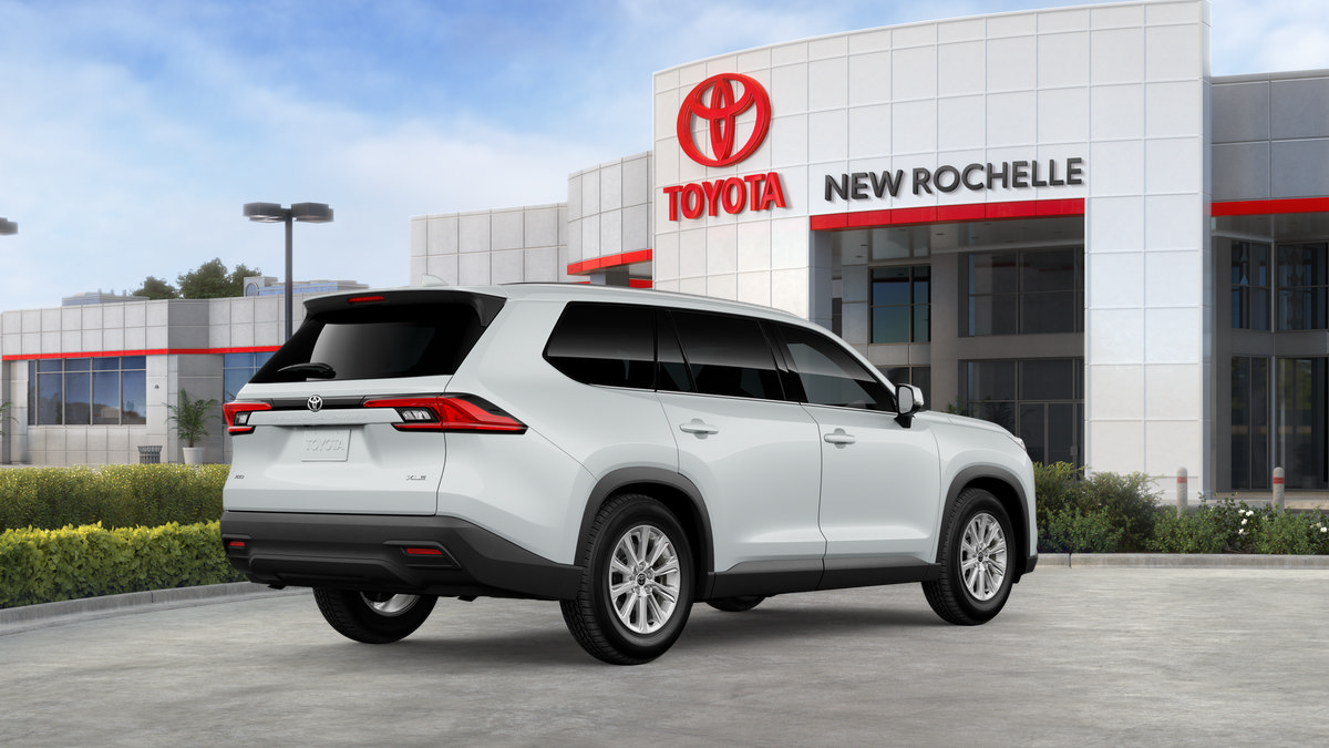 New 2026 Toyota Grand Highlander AWD image 10