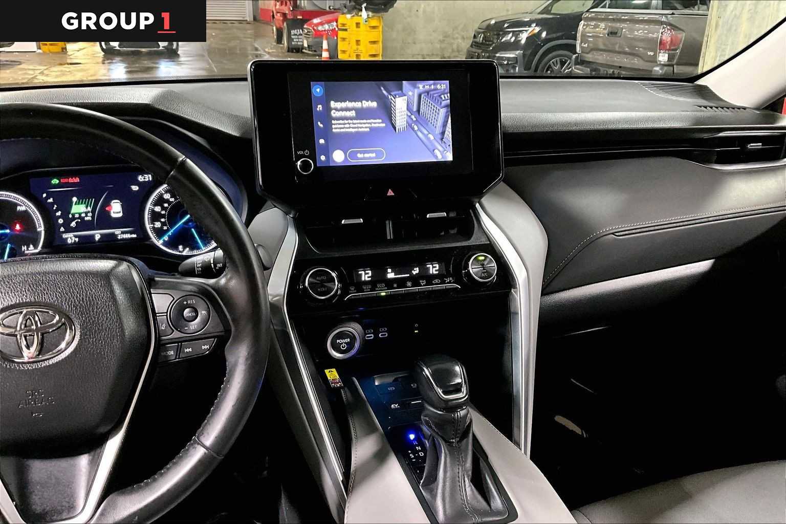 Certified 2023 Toyota Venza LE image 7