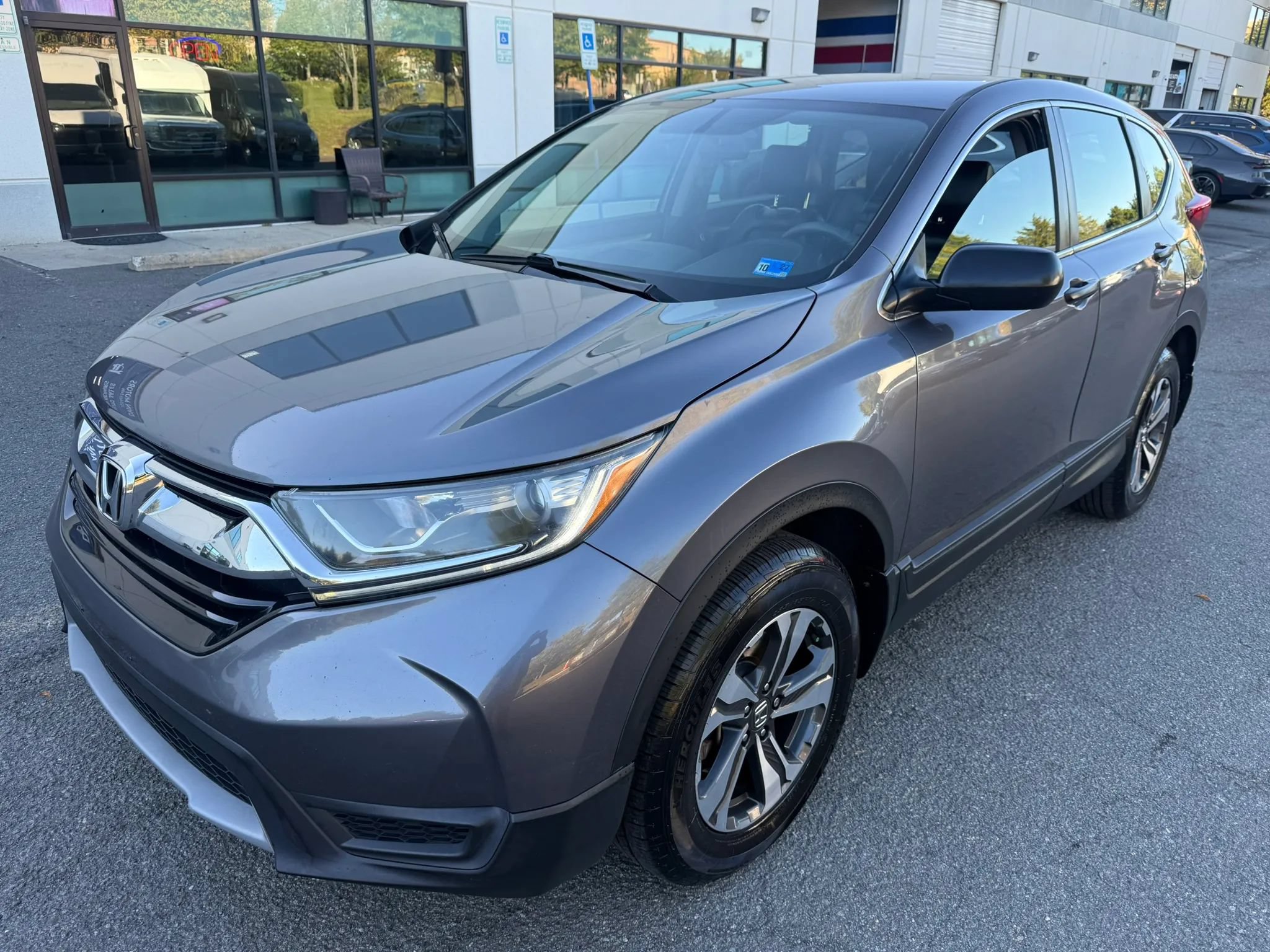 Used 2018 Honda CR-V LX image 11