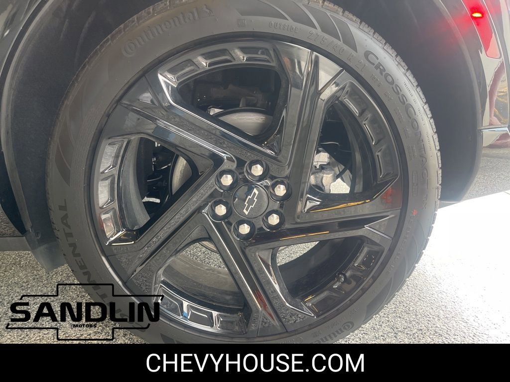 New 2025 Chevrolet Equinox EV RS w/ Convenience Package II image 25