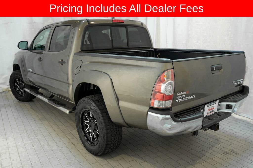 Used 2015 Toyota Tacoma PreRunner w/ SR5 Package RWD image 3
