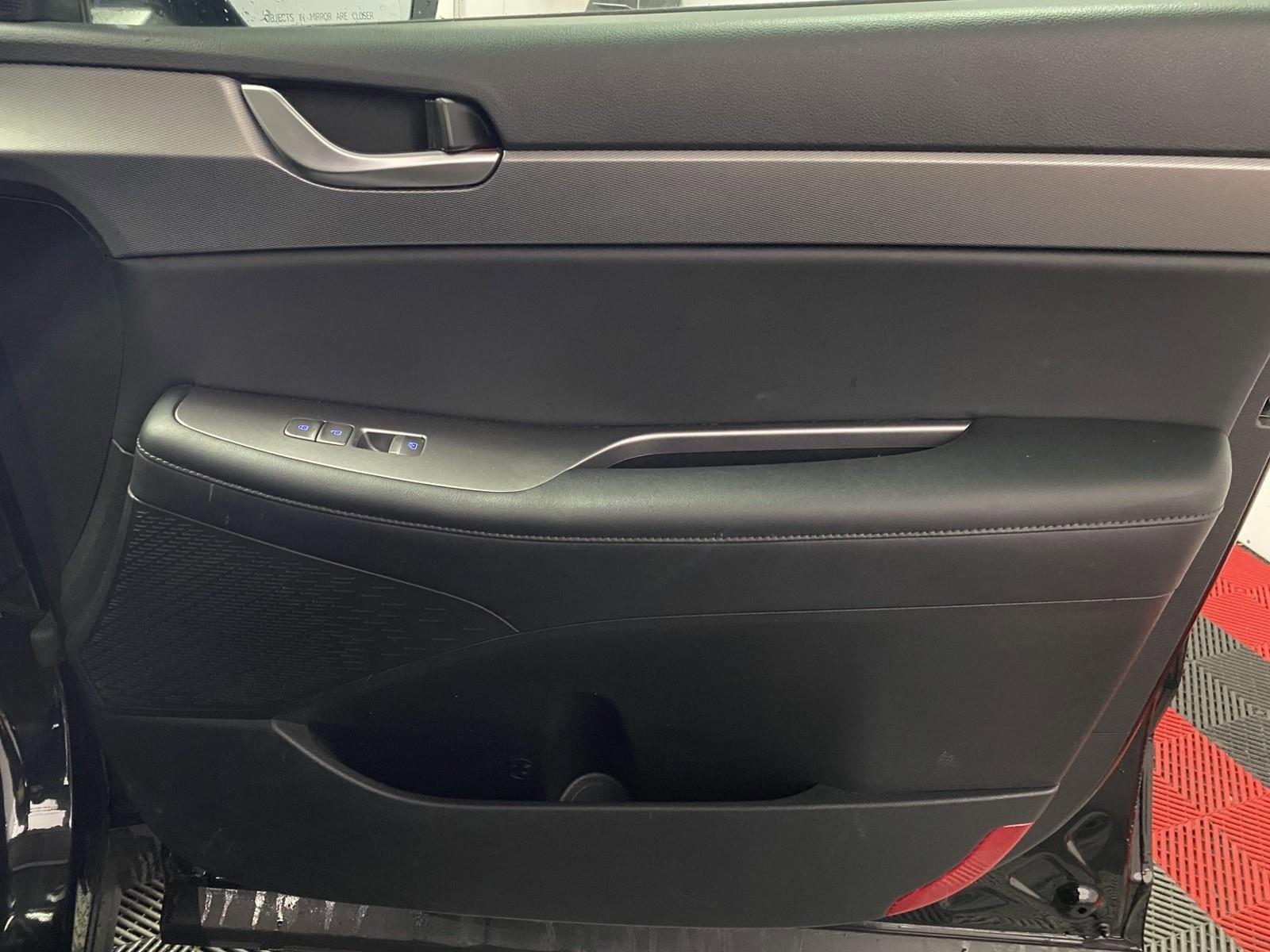 Used 2020 Hyundai Palisade SEL w/ Premium Package image 7