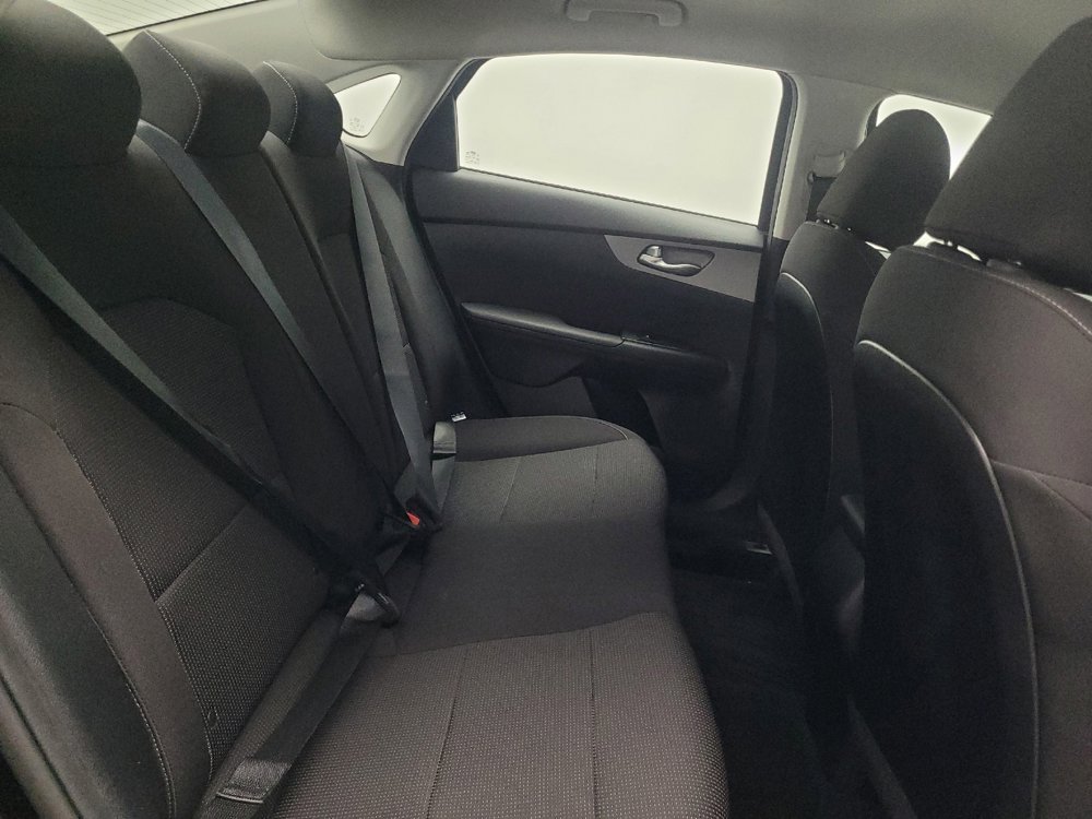 Used 2019 Kia Forte LXS image 19