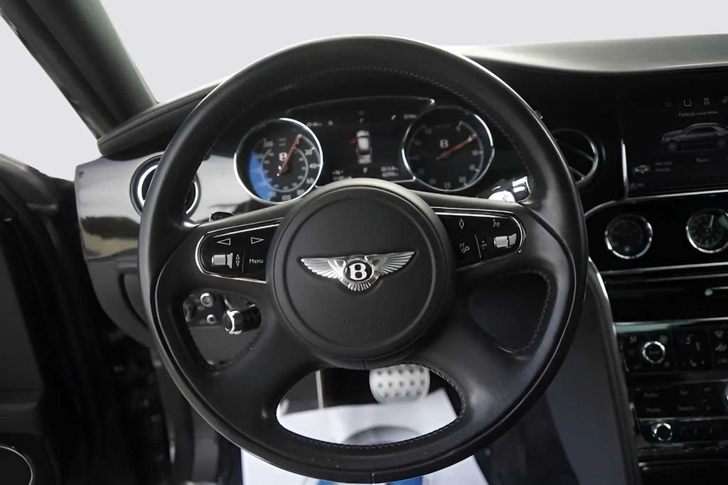 Used 2017 Bentley Mulsanne RWD image 34
