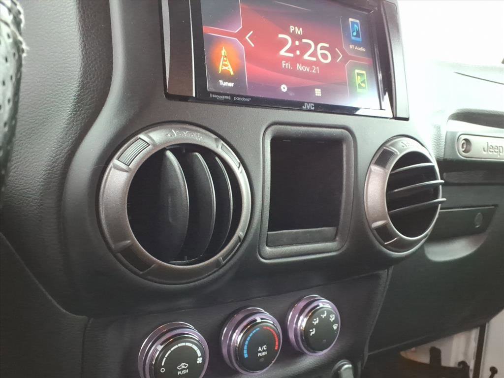 Used 2018 Jeep Wrangler Unlimited Sport image 8