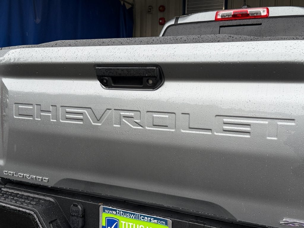 Used 2026 Chevrolet Colorado ZR2 w/ Technology Package AWD/4WD image 36