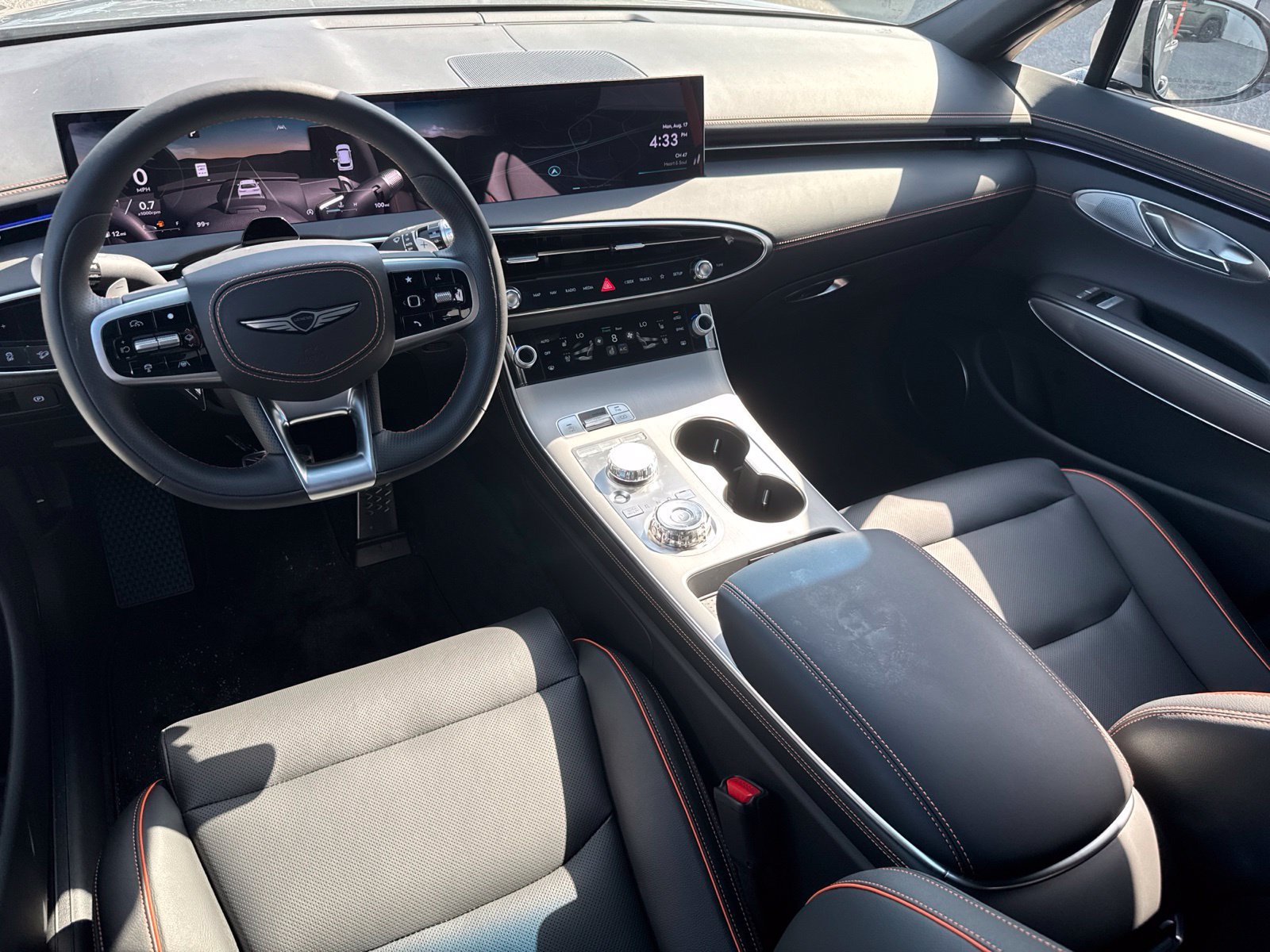 New 2026 Genesis GV70 3.5T Sport Advanced AWD/4WD image 18