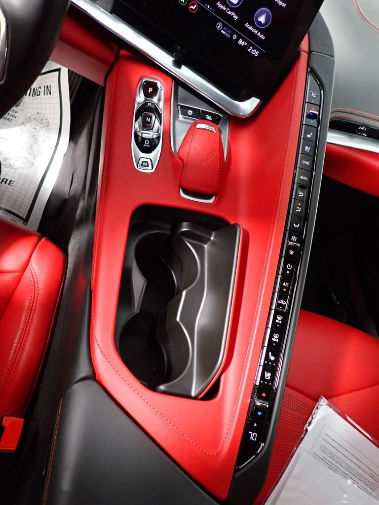 Used 2022 Chevrolet Corvette Stingray Premium Cpe w/ Z51 Performance Package RWD image 31