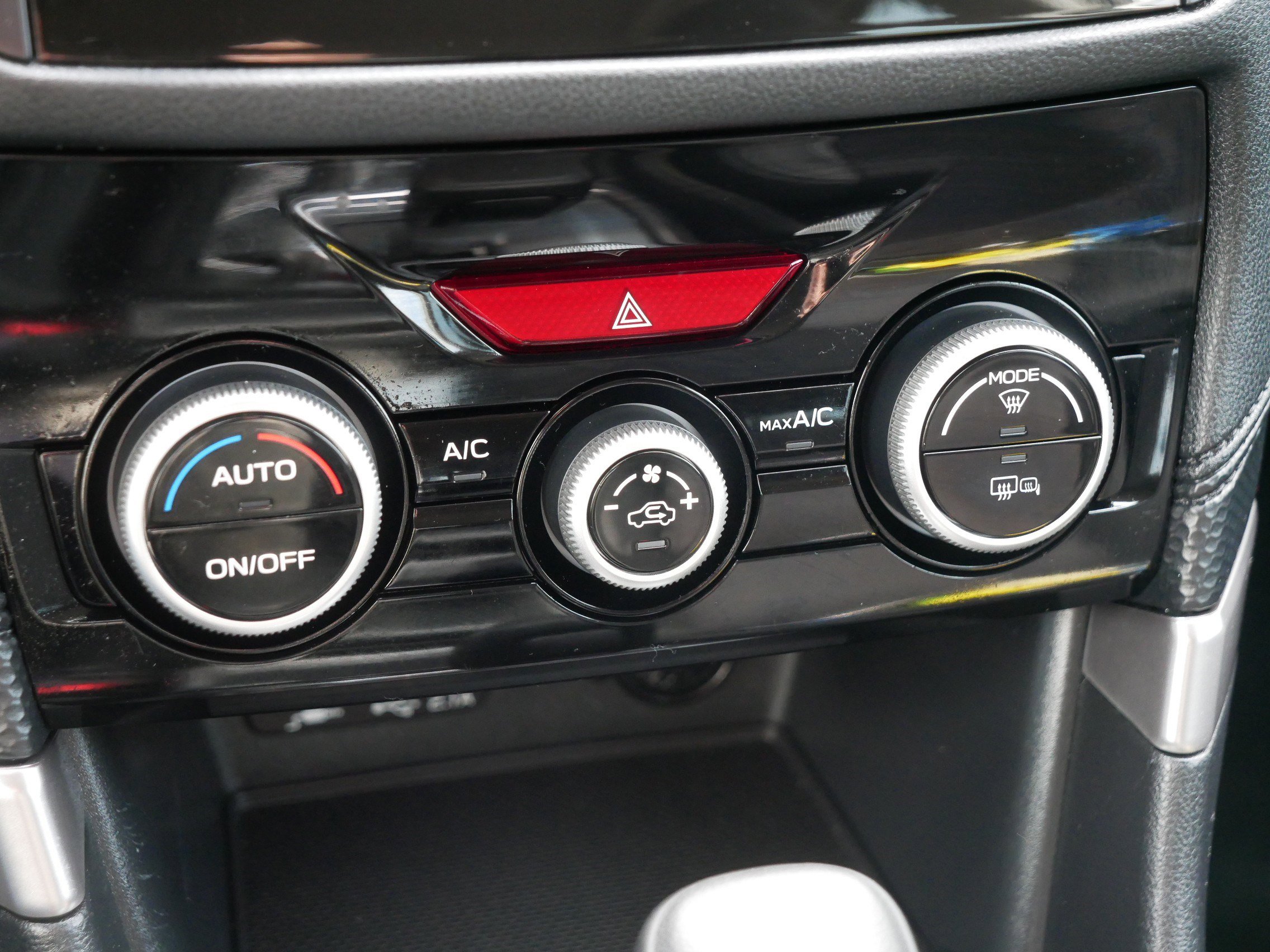 Used 2020 Subaru Forester Premium image 23