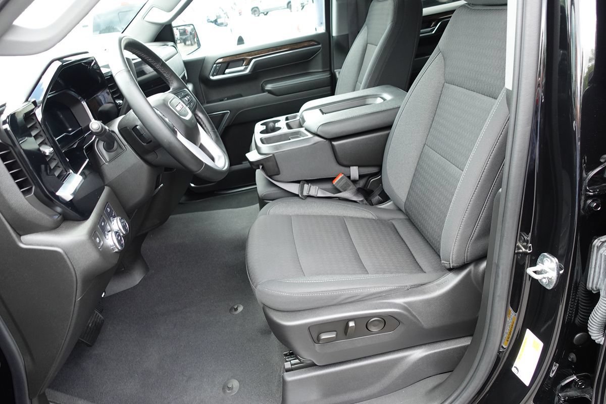 Used 2023 GMC Sierra 1500 Elevation AWD/4WD image 18
