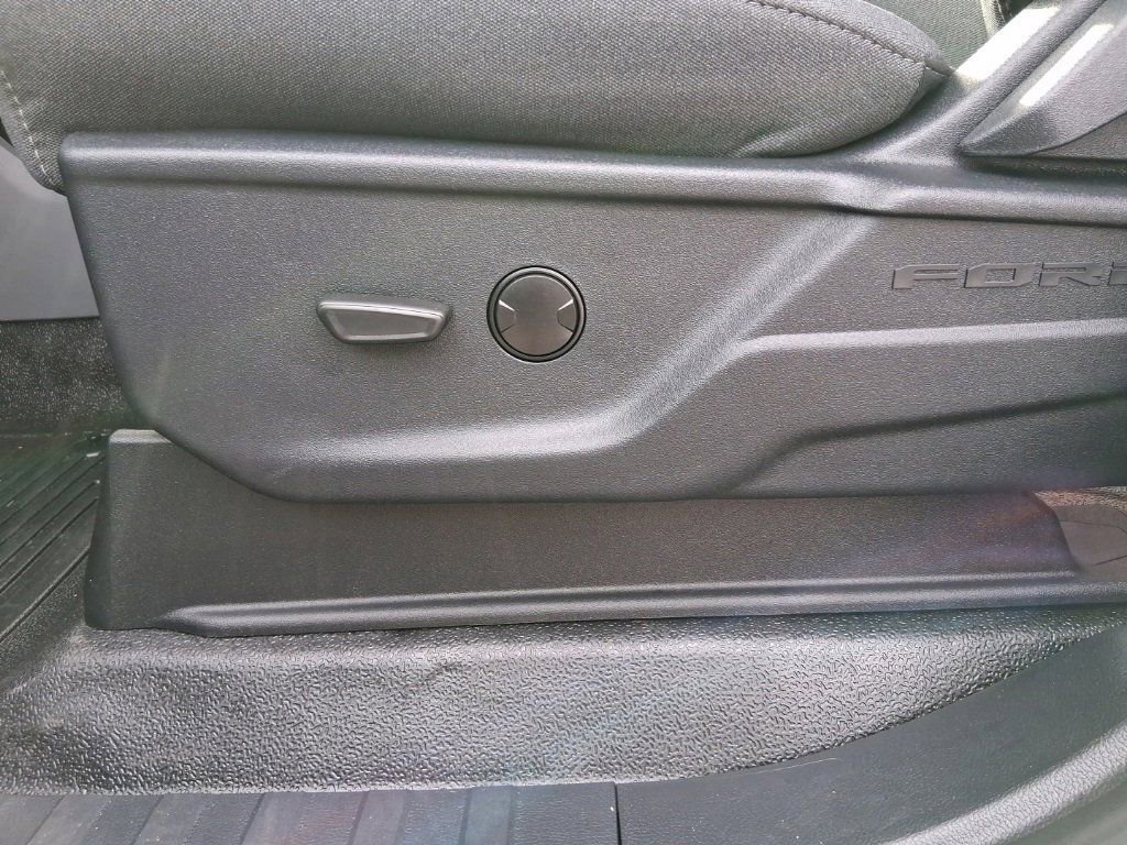 New 2026 Ford F350 XLT w/ XLT Premium Package image 18