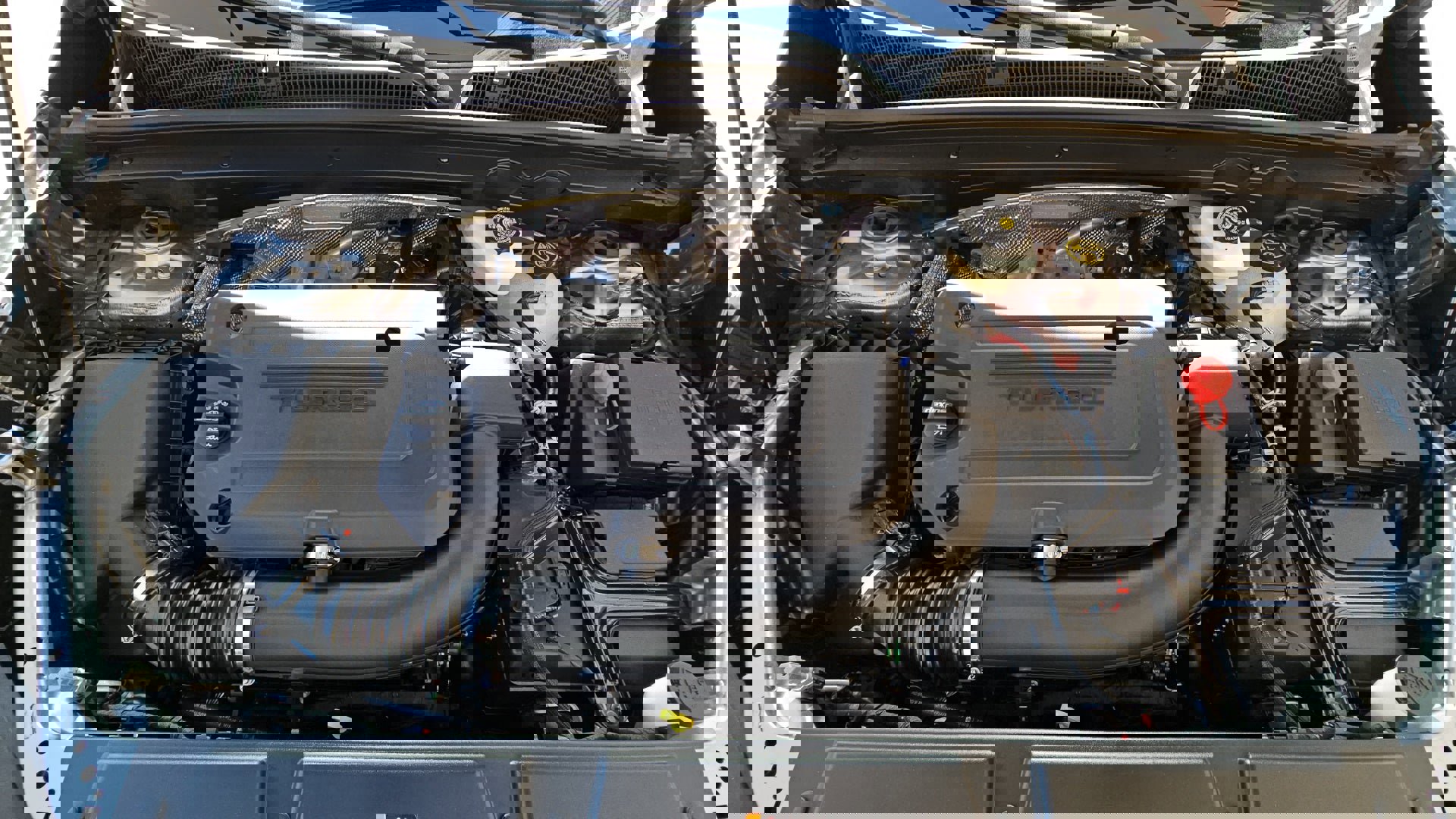 Used 2025 Buick Envision Sport Touring image 8