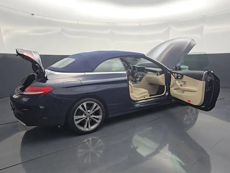 Used 2019 Mercedes-Benz C 300 4MATIC Cabriolet image 30