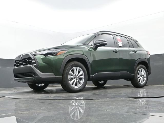 New 2026 Toyota Corolla Cross LE w/ Moonroof Package FWD image 25