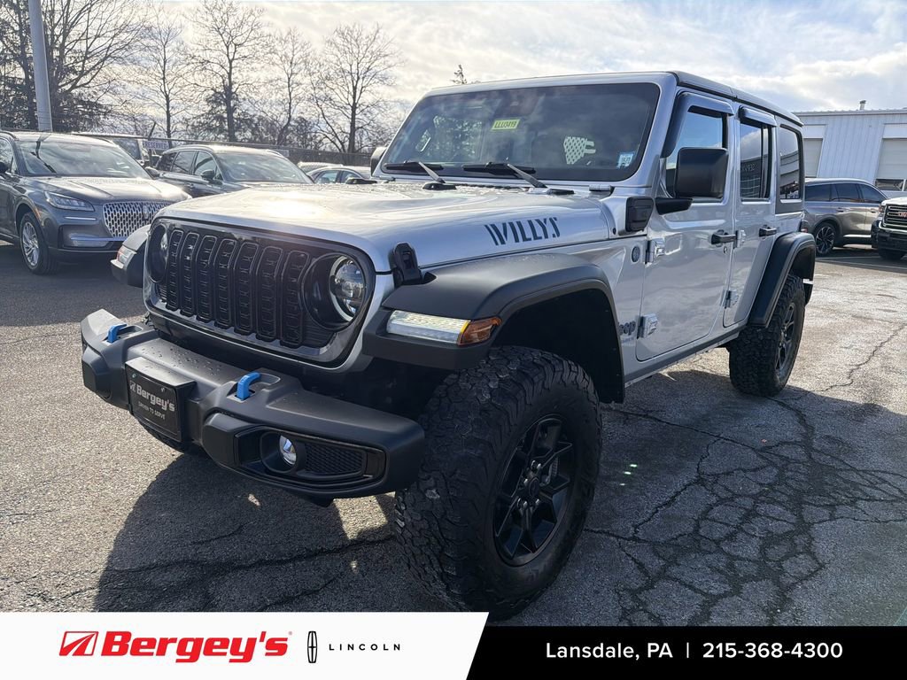 Used 2024 Jeep Wrangler Unlimited AWD/4WD image 1