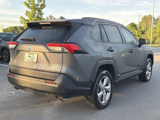 Used 2021 Toyota RAV4 XLE Premium AWD/4WD image 3