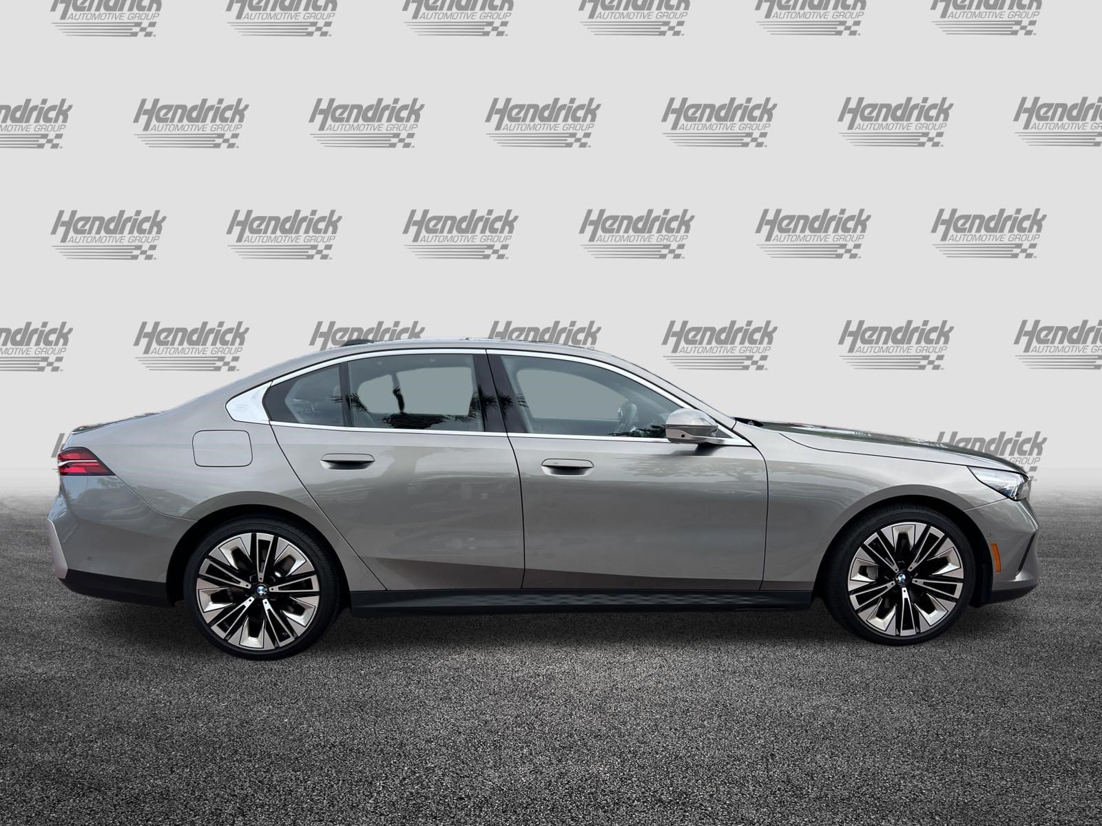 Certified 2026 BMW 540i xDrive AWD/4WD image 11