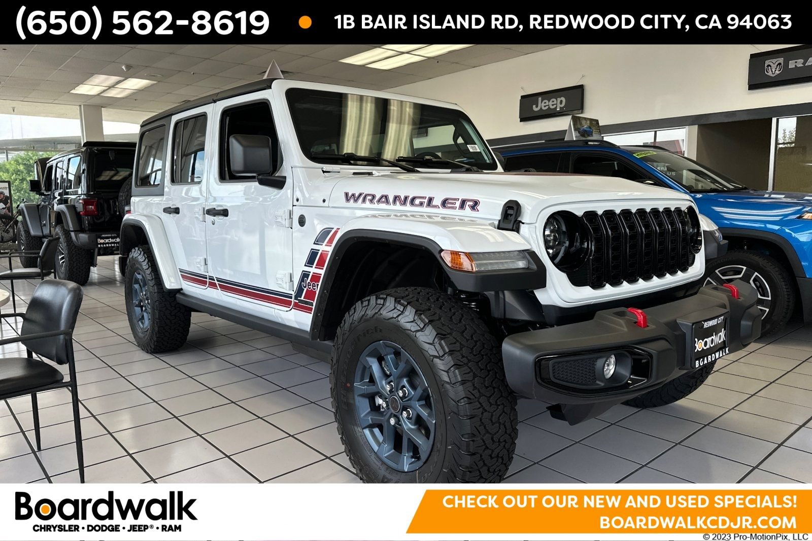 New 2026 Jeep Wrangler Unlimited Sport w/ Dual Top Group