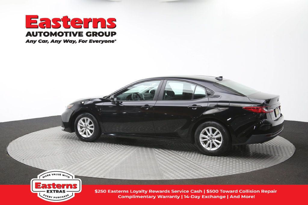 Used 2026 Toyota Camry LE FWD image 64