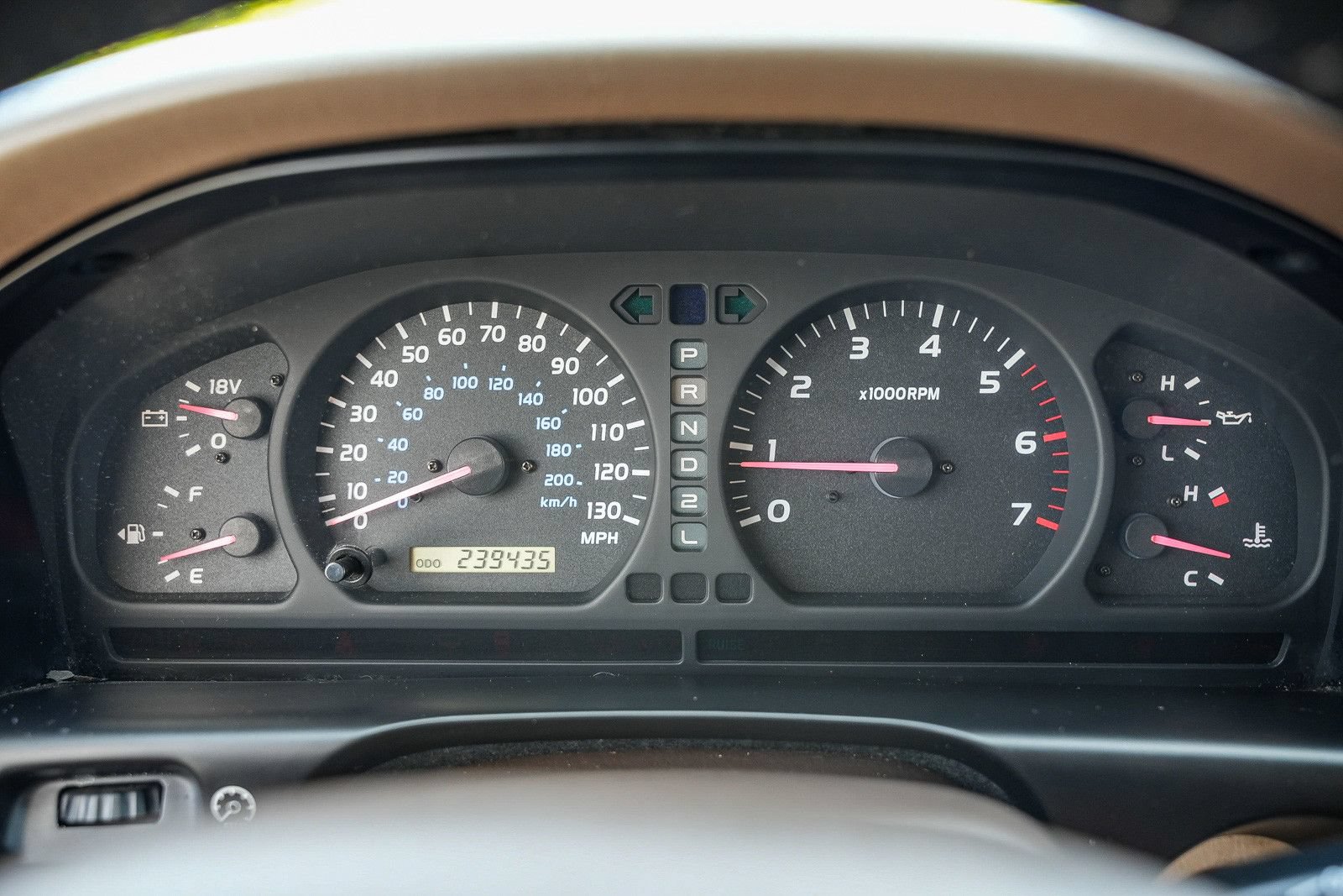 Used 2001 Toyota Land Cruiser AWD/4WD image 23