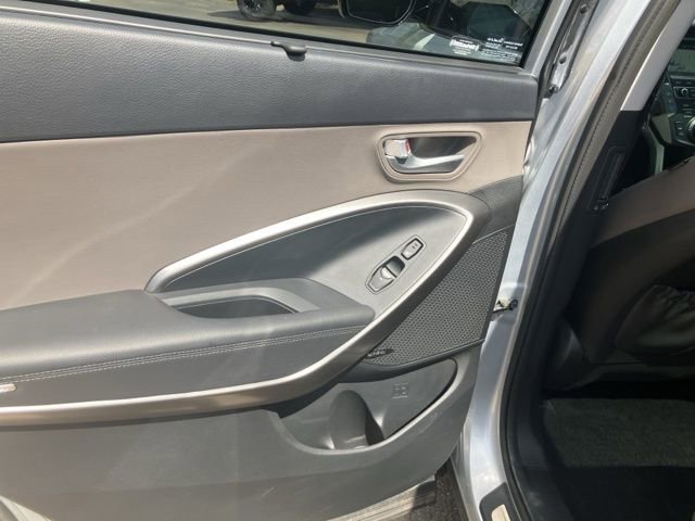 Used 2018 Hyundai Santa Fe Limited image 34